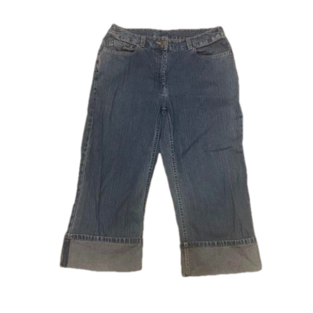 Van Heusen size 6 Roll Cuff Jeans